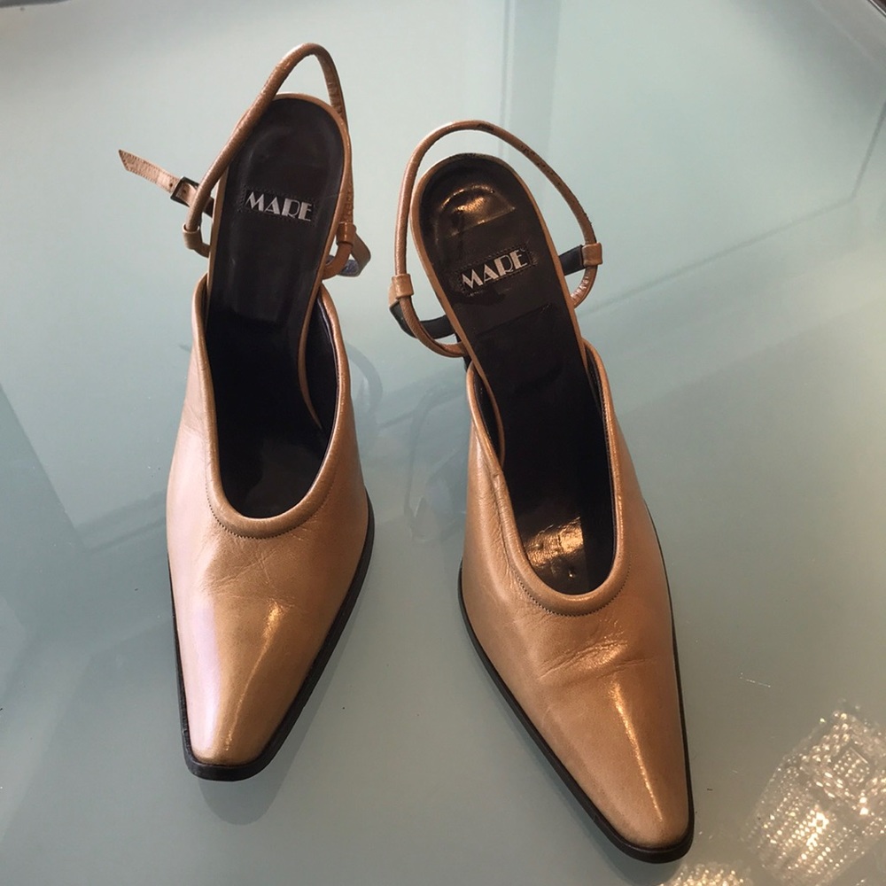 Mare Shows beige size 40
